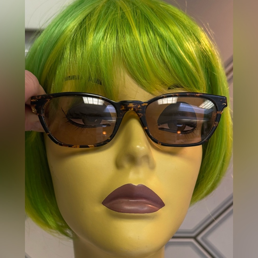 Moschino Vintage 90s Tortoiseshell Frame Sunglasses with Brown Lenses VGC